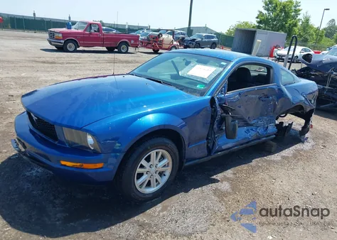 2007 Ford Mustang V6 Deluxe/V6 Premium из США, поврежденный, VIN 1ZVFT80N275369254